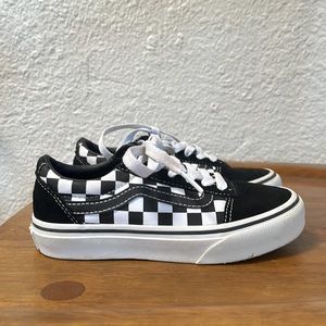Kids Checkered Van’s Size 12Y